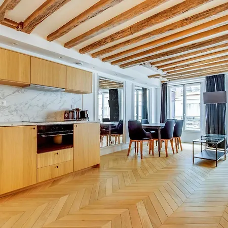 2bdr 5p Au Centre De In Downtown *